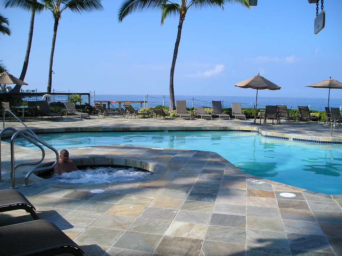 the ocean pool next to the terrace
